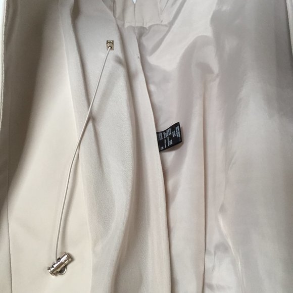 Ivanka Trump Mid Length Jacket /Overcoat/ Hooded - Picture 12 of 15